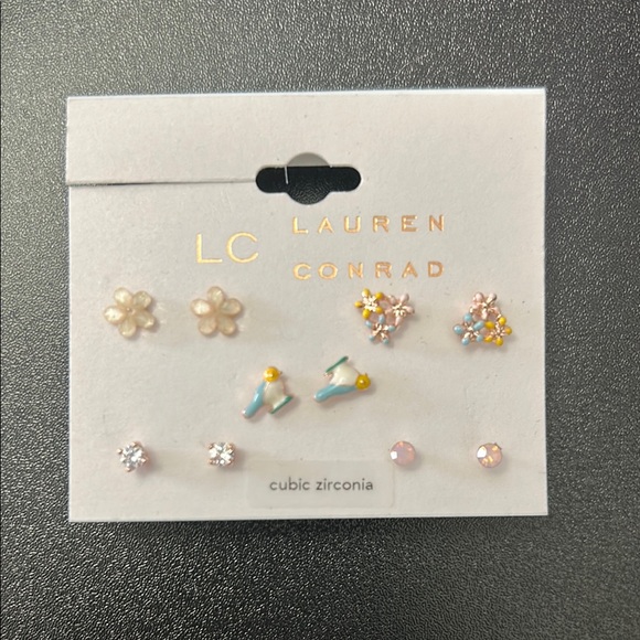 LC Lauren Conrad Cubic Zirconia Flower Stud Earrings Set - Picture 1 of 3